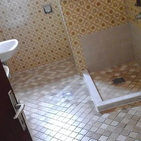 And Katja Πανσιόν 3*